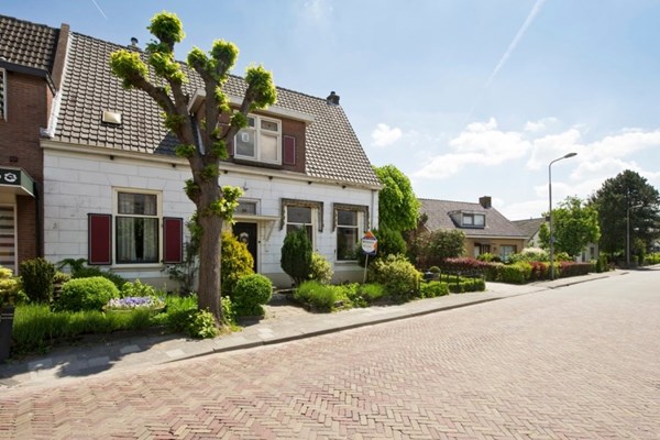 Dorpsstraat 44, Lexmond